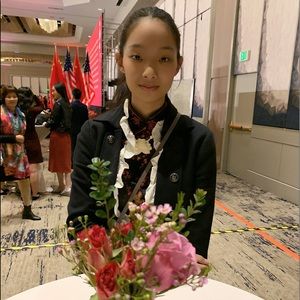 Meet your Posher, Zhenzhen